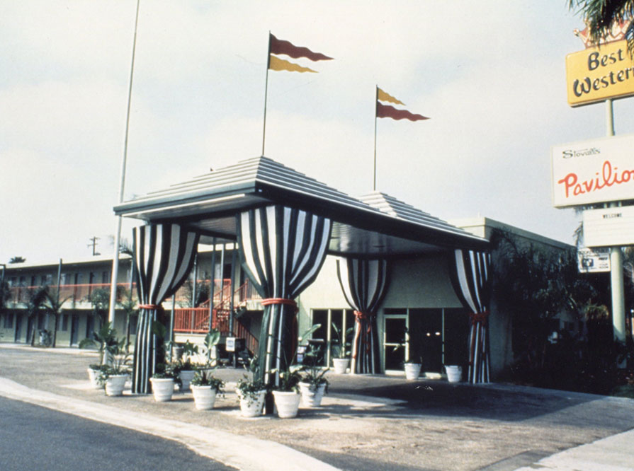 Slider Image12 Park Place Inn Mini Suites - 