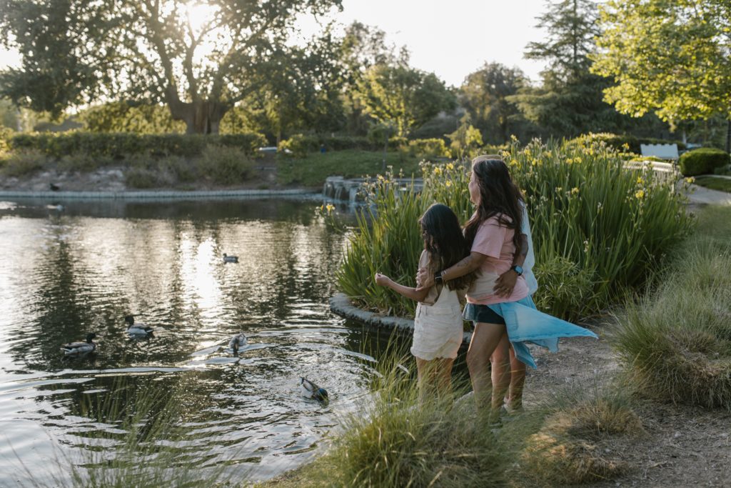 Spend-Quality-Time-with-your-Family-in-Irvine-Regional-Park-BW-Stovalls-Park-Place