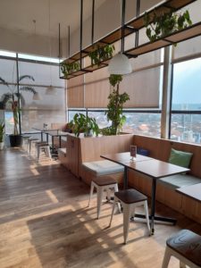 Anaheims-finest-restaurants-BW Stovalls-Park-Place