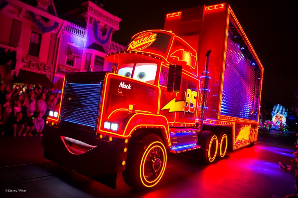 Disneyland Paint the Night Parade